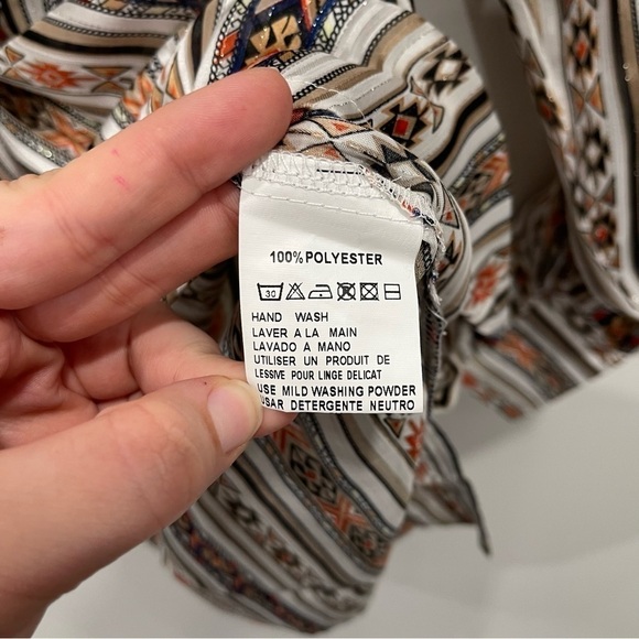 Grifflin Paris Printed Stripe Notched Neck Blouse Shirt Small - Picture 6 of 9